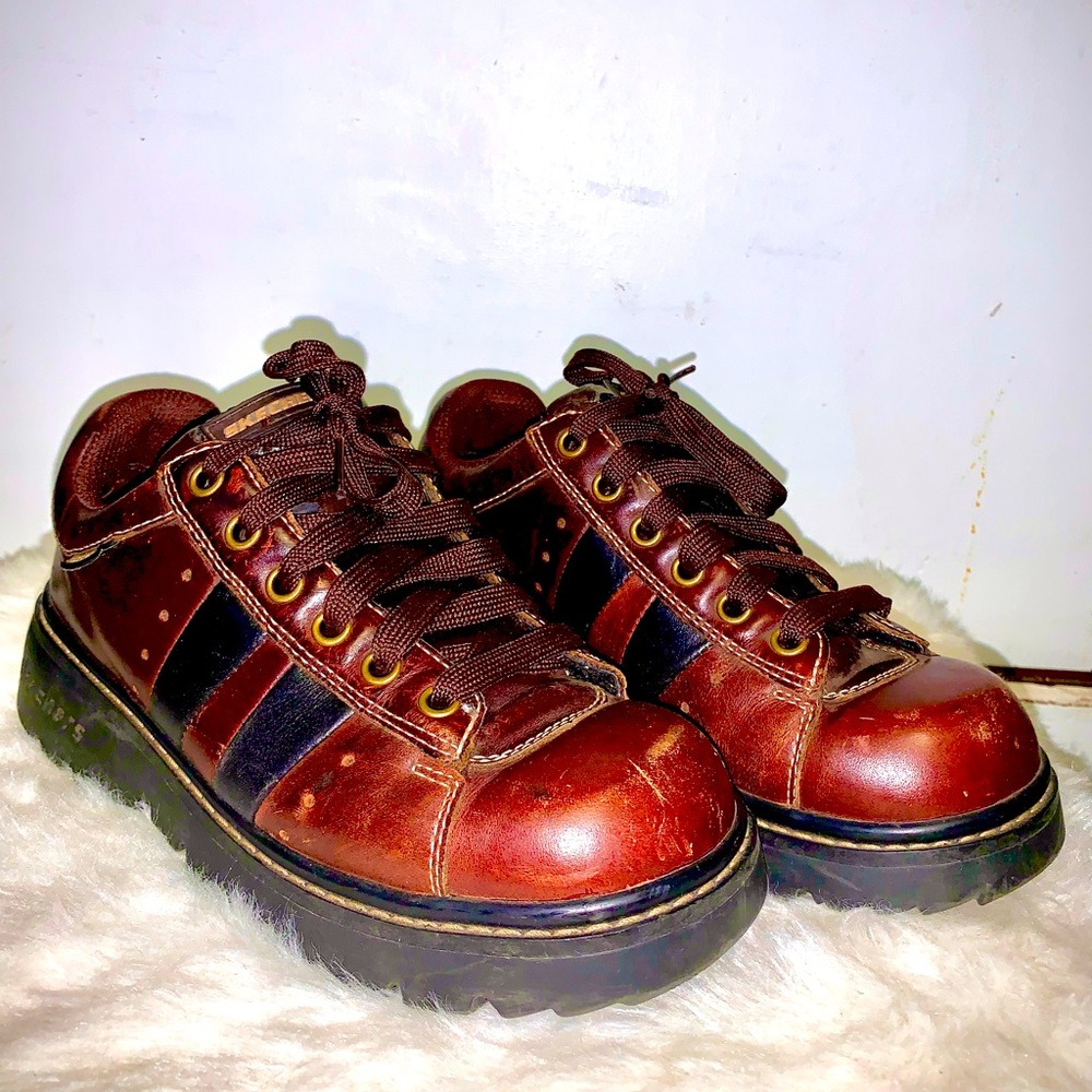 Vintage Leather sketchers chunky oxfords